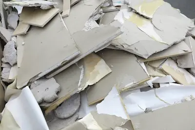 埼玉、群馬、栃木、東京で石膏ボードを低コストで処理