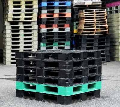 埼玉、群馬、栃木、東京で樹脂製パレットを有価買取